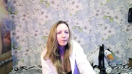 KattyLuuu stripchat stream image