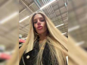 ALVUWKA bongacams stream image