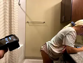 girlfriendmissy stripchat stream image