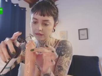 janne_maybe chaturbate stream image