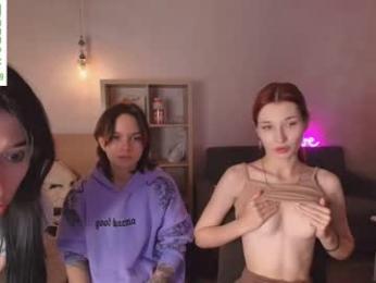 caressyourself chaturbate stream image