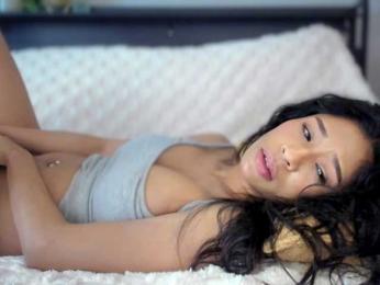 athena-th bongacams stream image