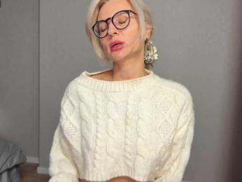 -Molly- bongacams stream image