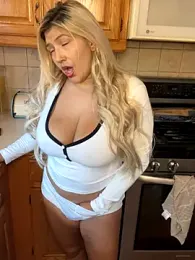 LittleMissEeve stripchat stream image