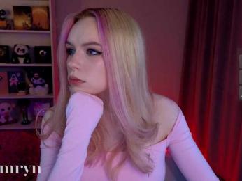 fymryn bongacams stream image