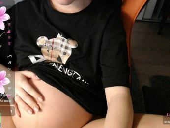 crystalyss bongacams stream image