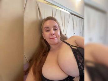 cherryygirl bongacams stream image