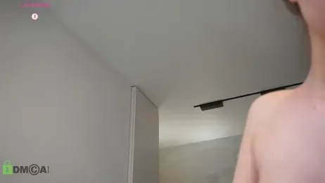 hecola stripchat stream image