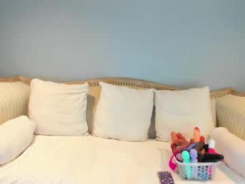 eatmygingersnapps chaturbate stream image