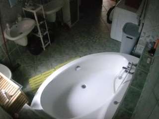 voyeurcam-julmodels-bath-1st-1 camsoda stream image