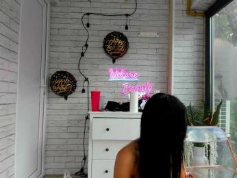 BritneyCharm bongacams stream image