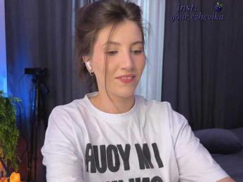 EzheVika bongacams stream image