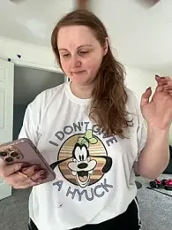 GingerSnap33 stripchat stream image