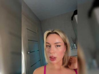 Mila-m bongacams stream image