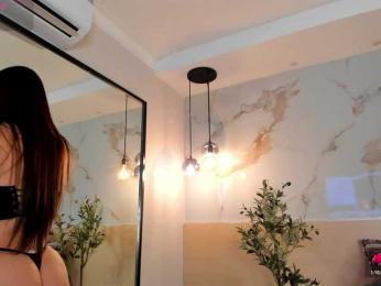 leathompson1 bongacams stream image