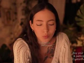 effylowell_ chaturbate stream image