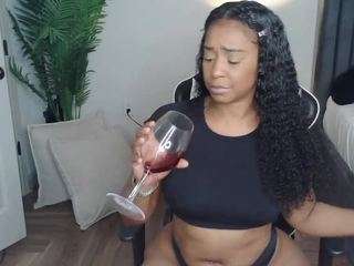 january-rose camsoda stream image