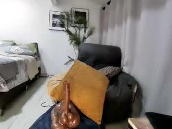 veronnika_hill chaturbate stream image