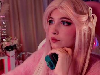 HoneyCherry bongacams stream image