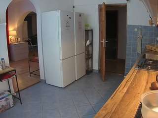 voyeurcam-julmodels-kitchen camsoda stream image