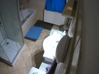 voyeurcam-julmodels-bath-2nd-2 camsoda stream image