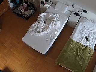 voyeurcam-julmodels-bed-7 camsoda stream image