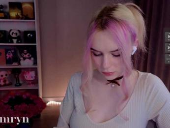 fymryn bongacams stream image