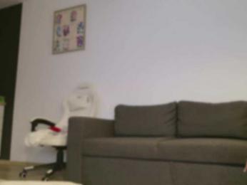 EmilyxJames bongacams stream image