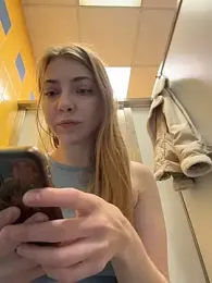 Sunny___Bunny stripchat stream image