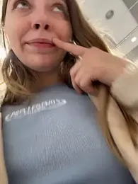 Sunny___Bunny stripchat stream image