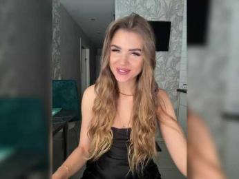 SweetyMia bongacams stream image