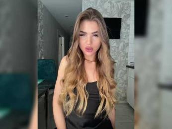 SweetyMia bongacams stream image