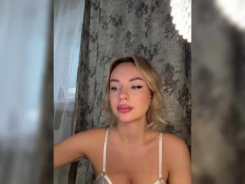 Mila-m bongacams stream image