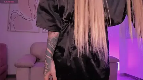 LexieWayne stripchat stream image