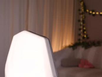 little_poetry chaturbate stream image