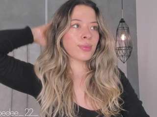 chloedee camsoda stream image