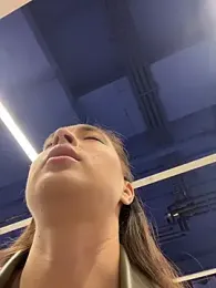 Holly_Play stripchat stream image