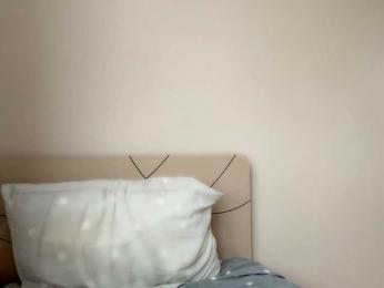 Sky_lertu bongacams stream image