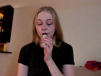 MiaMeowa bongacams stream image