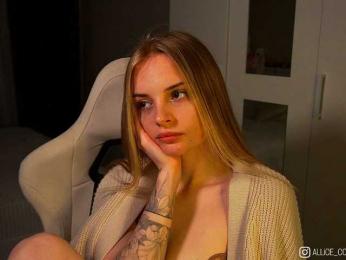 AliceCost bongacams stream image