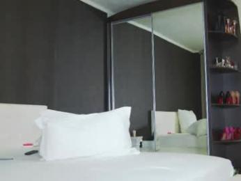 hefner_girl chaturbate stream image