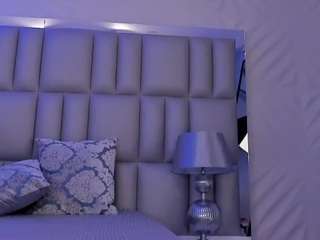 madelinefox camsoda stream image