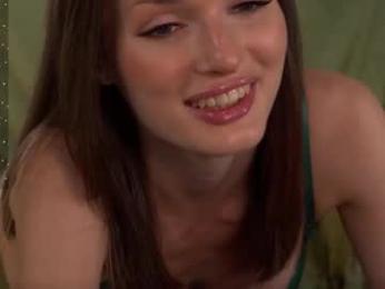 e_vvv_a chaturbate stream image