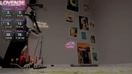 Careful_i_bite stripchat stream image