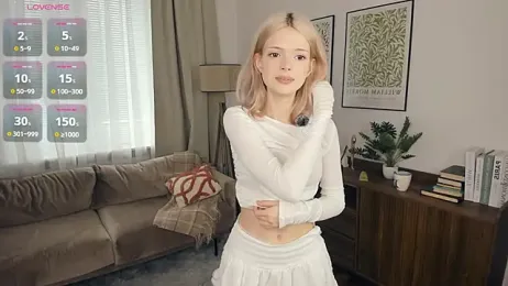 LaureMestler stripchat stream image