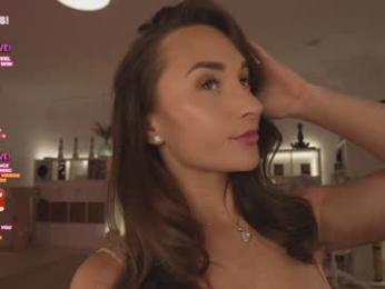 hannahjames710 chaturbate stream image