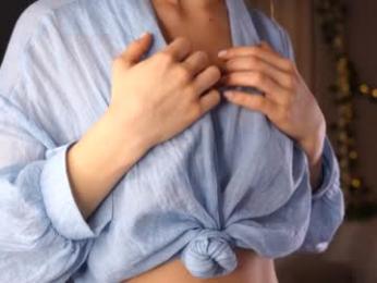 little_poetry chaturbate stream image