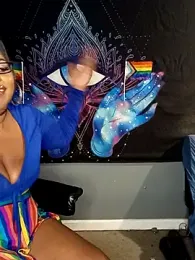 AmazonianMistress stripchat stream image