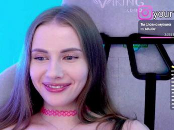 VikkiExtraCheese bongacams stream image
