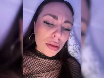 -Hennessy- bongacams stream image